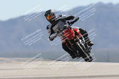 media/Oct-13-2025-Moto Forza (Mon) [[a66d839500]]/4-C Group/Session 4 (Turn 9)/